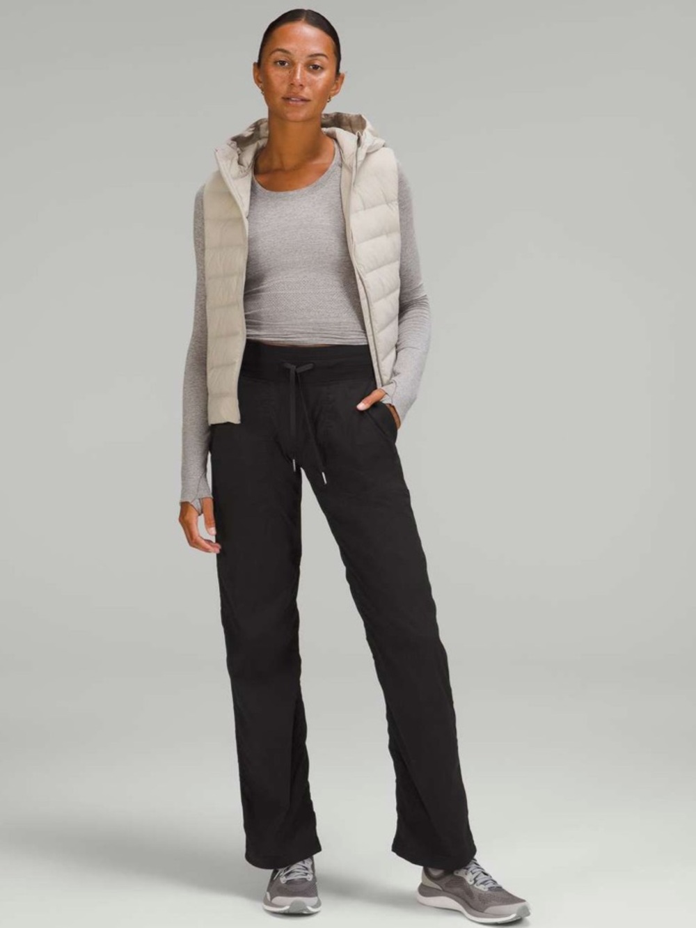 Lululemon Dance Studio Mid-Rise Full Length Pant Size 4 in Black